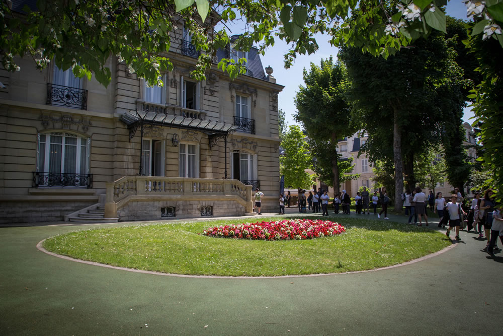 Marymount International School Paris John Catt s International Marymount International School Paris John Catt s International